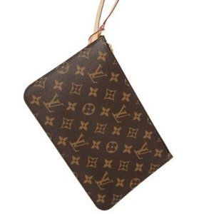 Louis Vuitton Neverfull Pochette Clutch